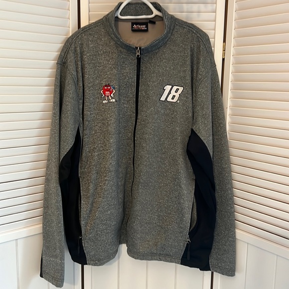 Kyle Busch jacket - Picture 1 of 4